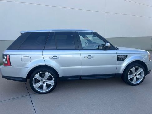 Used 2012 Land Rover Range Rover Sport HSE LUX AWD/4WD image 9