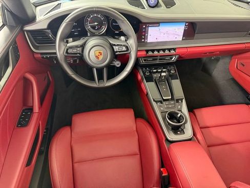 Used 2024 Porsche 911 Carrera RWD image 18