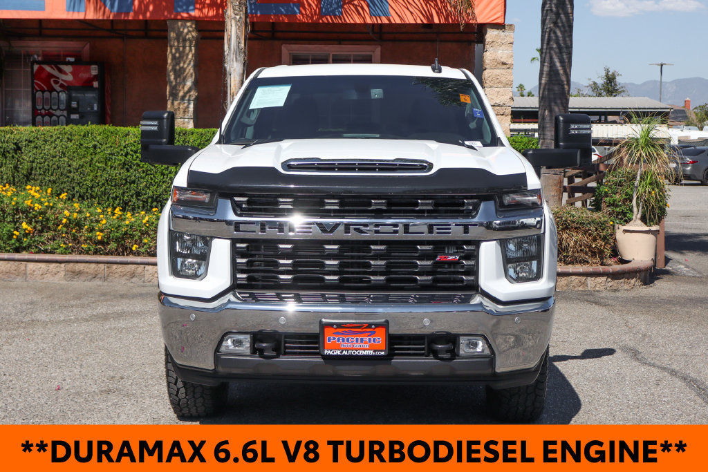 Used 2023 Chevrolet Silverado 3500 LT w/ Convenience Package AWD/4WD image 3