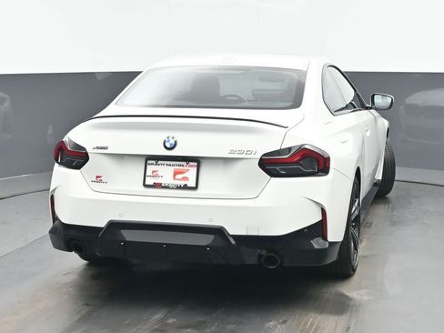 Used 2023 BMW 230i xDrive Coupe w/ Premium Package image 4