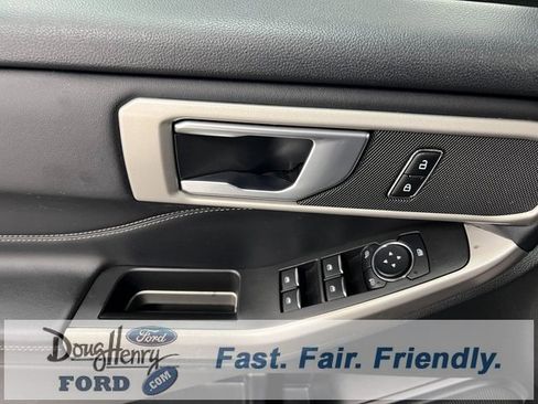 Used 2023 Ford Explorer XLT w/ Equipment Group 202A image 23