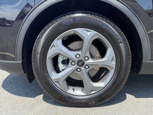 Used 2025 Ford Escape ST-Line FWD image 10