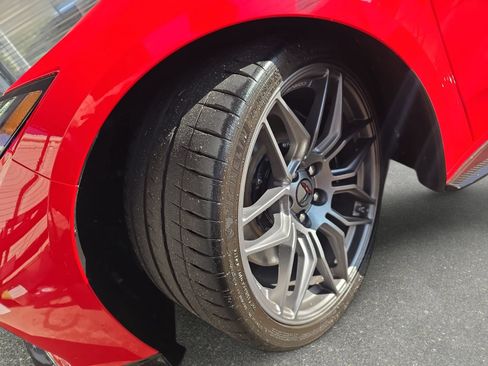 Used 2024 Chevrolet Corvette Z06 RWD image 28
