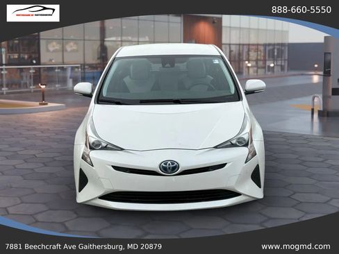 Used 2018 Toyota Prius Two w/ Prius Two Safety Plus Package image 6