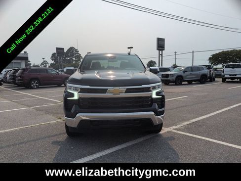 Used 2023 Chevrolet Silverado 1500 LT AWD/4WD image 4