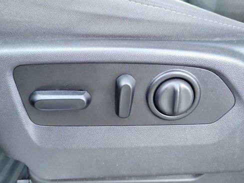 Used 2021 GMC Sierra 1500 Elevation w/ Preferred Package image 14