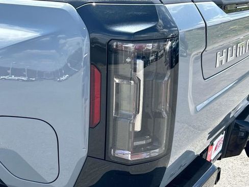 New 2025 GMC Hummer EV 3X w/ Battery Pack, 24 Module Pack AWD/4WD image 12