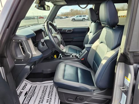 Used 2024 Ford Bronco Outer Banks image 12