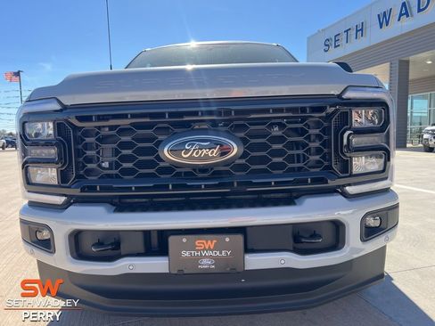 New 2026 Ford F350 Lariat w/ Black Appearance Package image 13