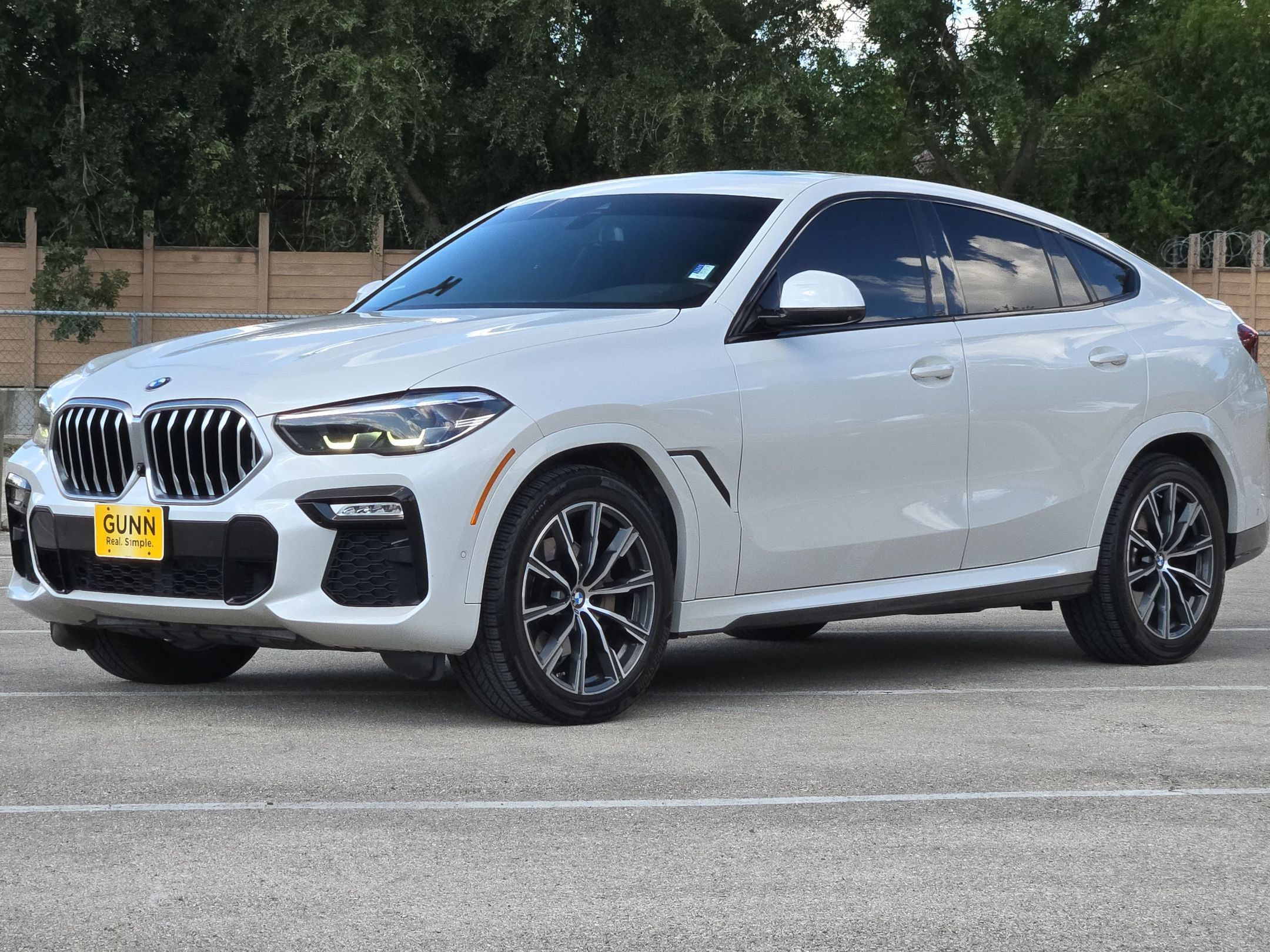 Used 2021 BMW X6 xDrive40i AWD/4WD image 7
