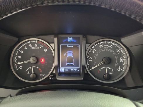 Used 2022 Toyota Tacoma TRD Sport w/ Technology Package AWD/4WD image 27
