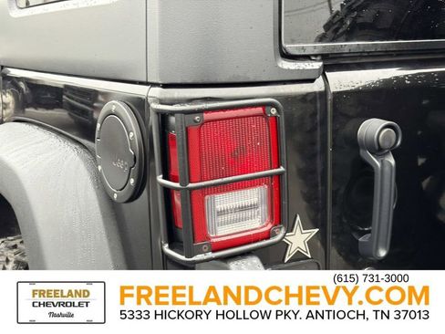 Used 2012 Jeep Wrangler Unlimited Sport image 12