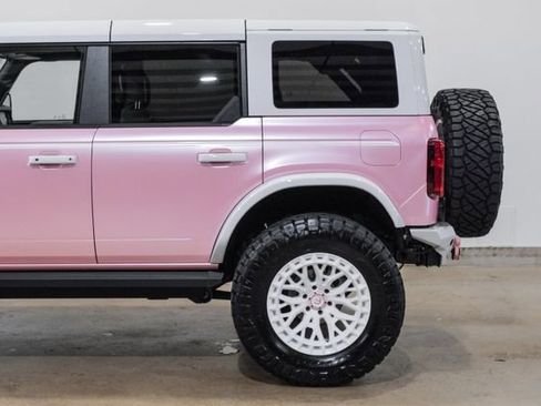 Used 2025 Ford Bronco Heritage Edition image 40