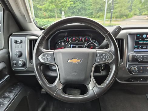 Used 2018 Chevrolet Silverado 2500 LT AWD/4WD image 22