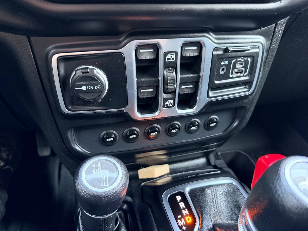 Used 2020 Jeep Gladiator Sport w/ Quick Order Package 24S AWD/4WD image 33