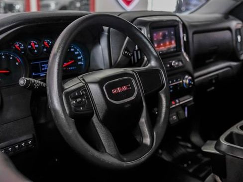 Used 2024 GMC Sierra 3500 Pro w/ Convenience Package image 18