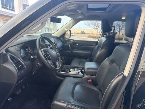 Used 2022 INFINITI QX80 Luxe w/ Cargo Package image 12
