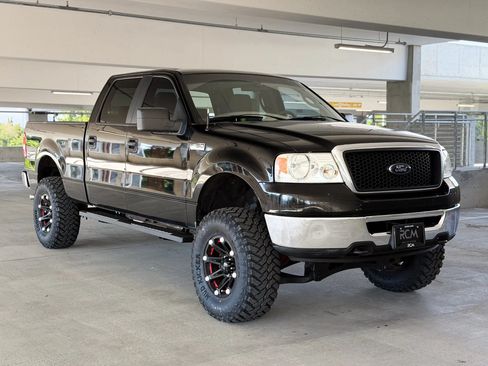 Used 2007 Ford F150 XLT AWD/4WD image 3