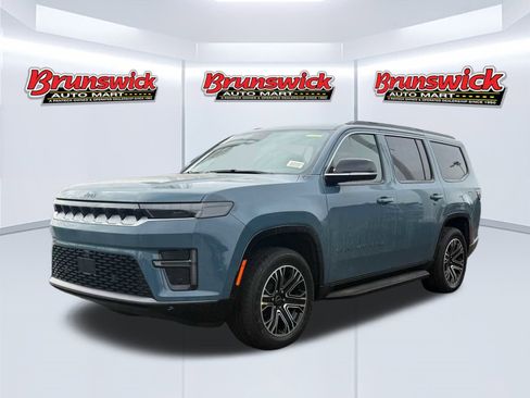 New 2026 Jeep Grand Wagoneer 4WD image 1