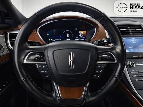 Used 2019 Lincoln Nautilus Black Label image 10