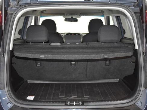 Used 2016 Kia Soul + image 26