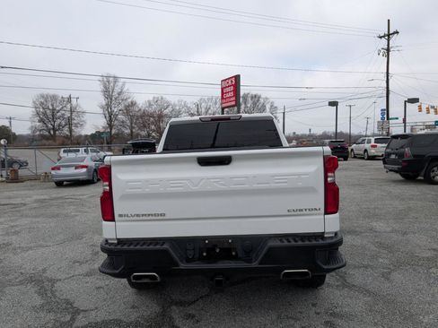Used 2020 Chevrolet Silverado 1500 Custom Trail Boss w/ Infotainment Package image 9