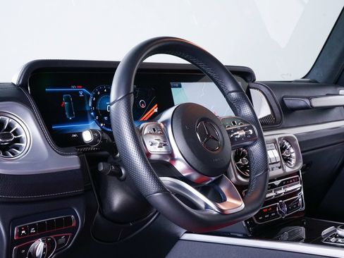 Used 2023 Mercedes-Benz G 550 image 4