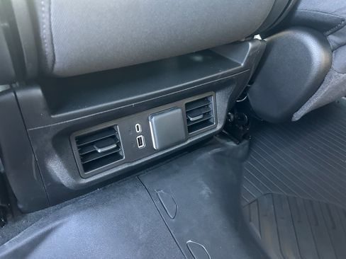 New 2026 Chevrolet Silverado 1500 LT image 28