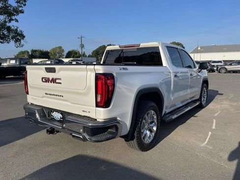 Used 2019 GMC Sierra 1500 SLT w/ SLT Premium Plus Package AWD/4WD image 7