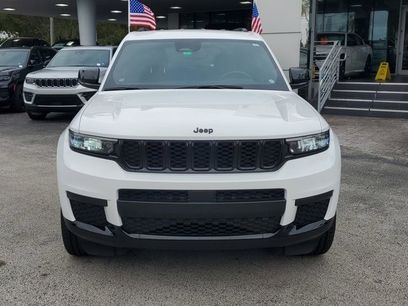 Used 2023 Jeep Grand Cherokee L Laredo