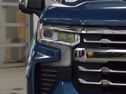 Used 2024 Chevrolet Silverado 1500 LTZ w/ LTZ Premium Package AWD/4WD image 12