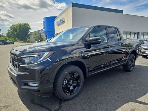 New 2026 Honda Ridgeline Black Edition image 3