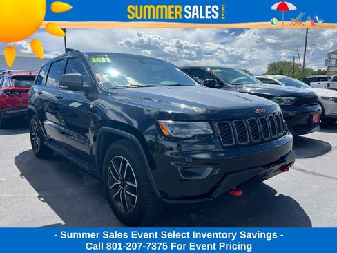Used 2021 Jeep Grand Cherokee Trailhawk AWD/4WD image 2