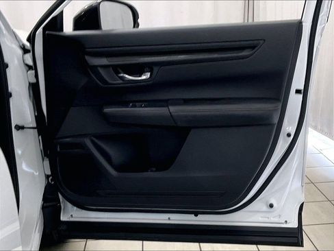 Used 2023 Honda CR-V Sport image 12
