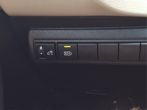 Used 2026 Toyota Corolla LE FWD image 24