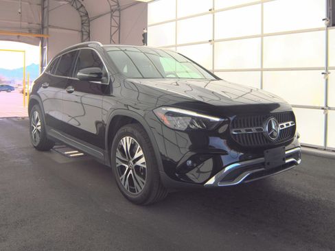 Used 2025 Mercedes-Benz GLA 250 image 6