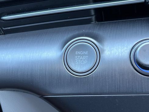 Used 2026 Hyundai Kona SE FWD image 25