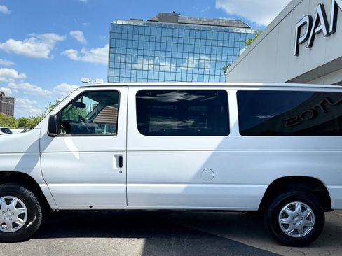 Used 2012 Ford E-350 and Econoline 350 XLT RWD image 4