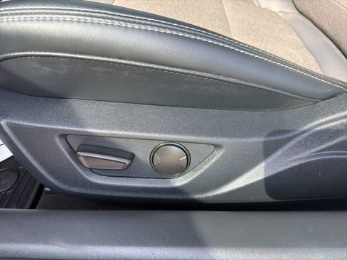 Certified 2024 Ford Mustang Coupe RWD image 18