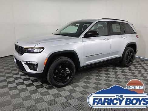 New 2025 Jeep Grand Cherokee Limited w/ Luxury Tech Group II image 1