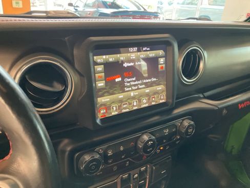 Used 2019 Jeep Wrangler Unlimited Rubicon image 21