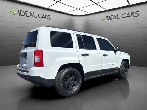 Used 2015 Jeep Patriot Sport FWD image 5