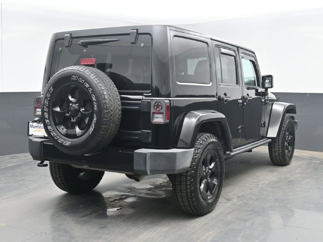 Used 2015 Jeep Wrangler Unlimited Sahara AWD/4WD image 14