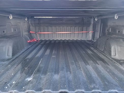 Used 2022 GMC Sierra 1500 Elevation w/ LPO, Elevation Black Package image 12