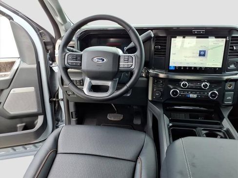 New 2026 Ford F250 Lariat w/ Black Appearance Package image 10