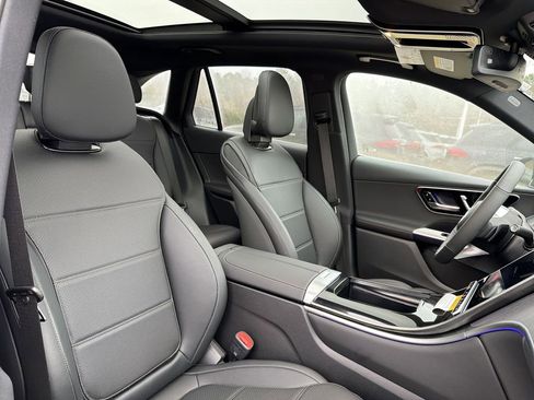New 2026 Mercedes-Benz GLC 300 4MATIC image 19