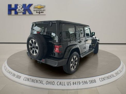 Used 2020 Jeep Wrangler Unlimited Sahara w/ Dual Top Group AWD/4WD image 6