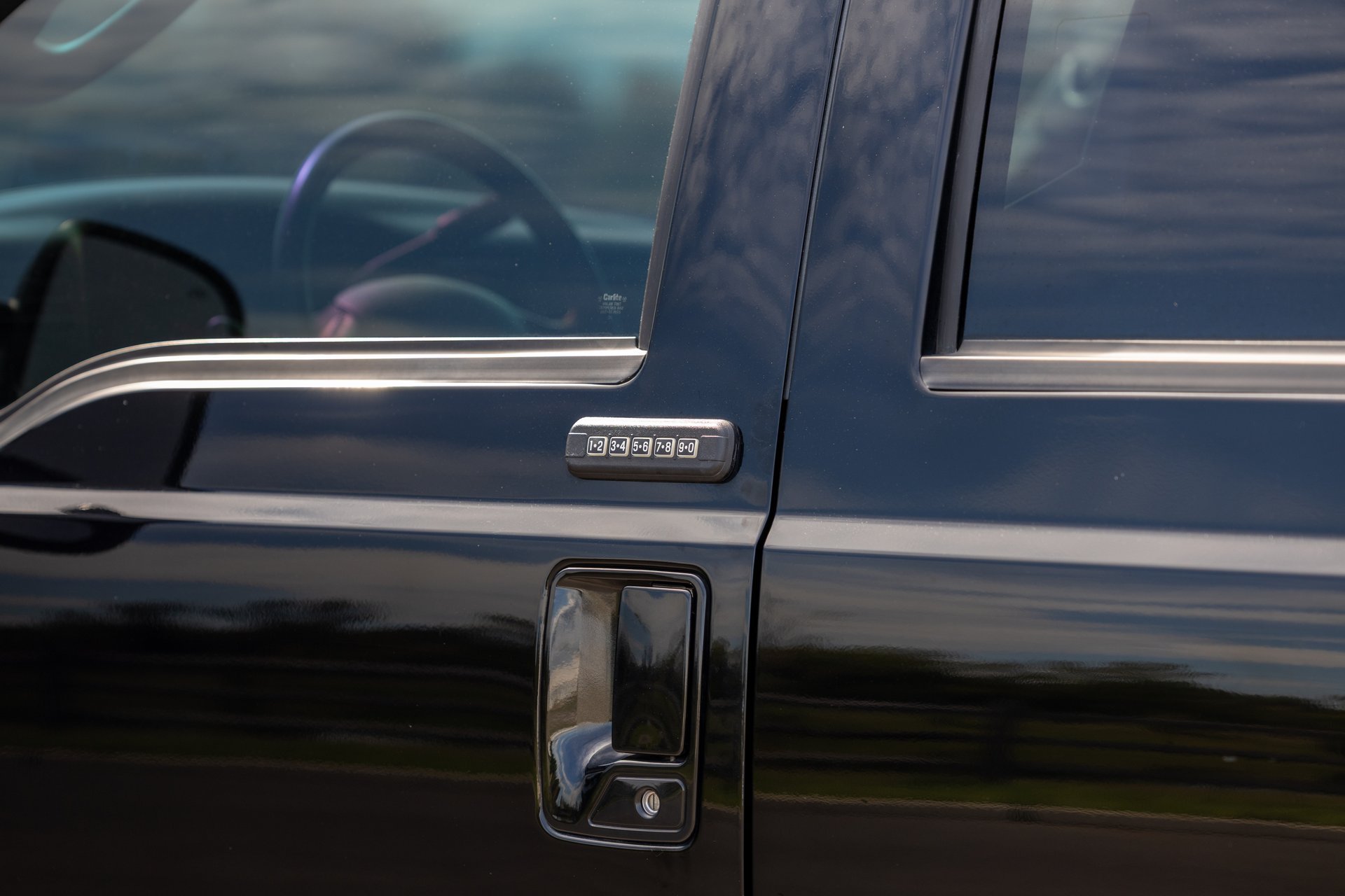 Used 2004 Ford F350 XL AWD/4WD image 40
