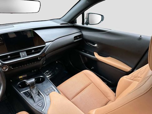 Used 2023 Lexus UX 250h FWD w/ Accessory Package (Z2) image 24