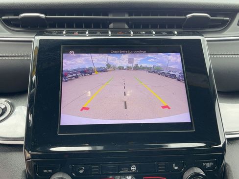 Certified 2022 Jeep Grand Cherokee Altitude image 25